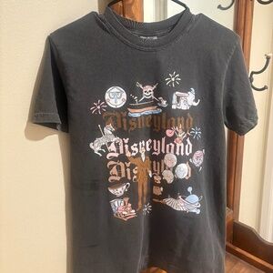cute womens disneyland shirt small